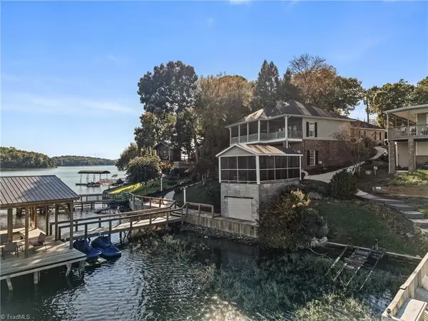 348 Shoreline Road, New London, NC 28127