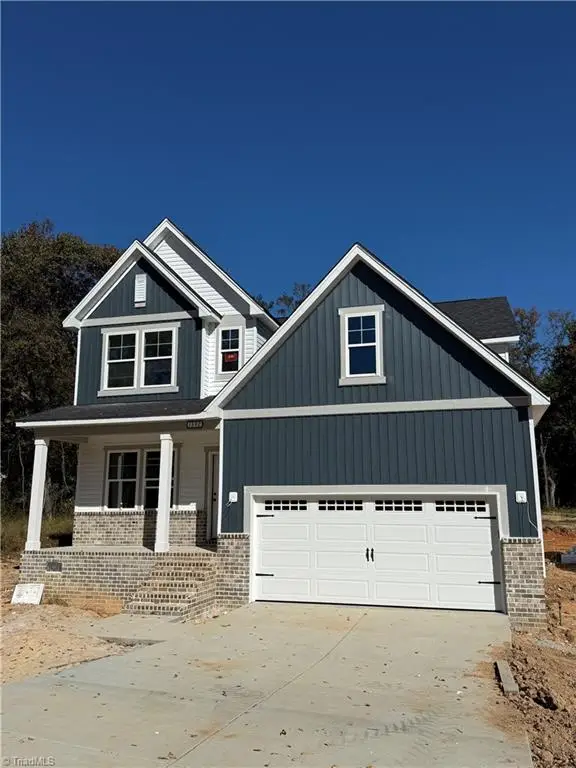 1392 Ouray Drive, Kernersville, NC 27284