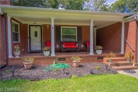 422 Woodsway Drive, Lexington, NC 27292 - Image #2