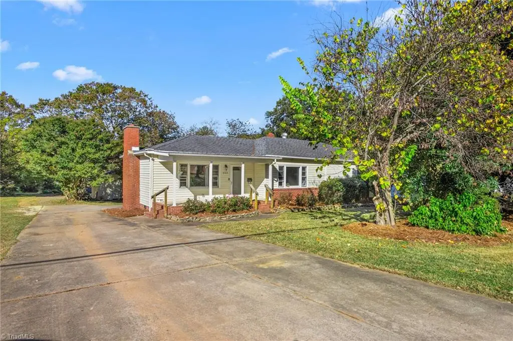 902 Liberty Drive, Thomasville, NC 27360 - Image #1