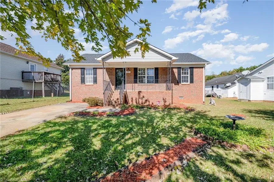 2203 Joseph Mcneil Avenue, Greensboro, NC 27405 - Image #3