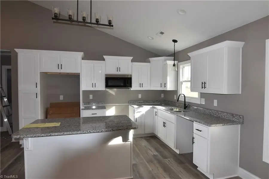 2517 Denton Road, Thomasville, NC 27360 - Image #3