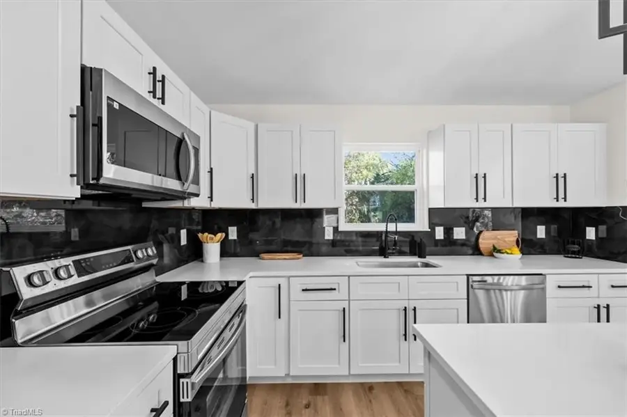 114 Eccles Place, High Point, NC 27260 - Image #3