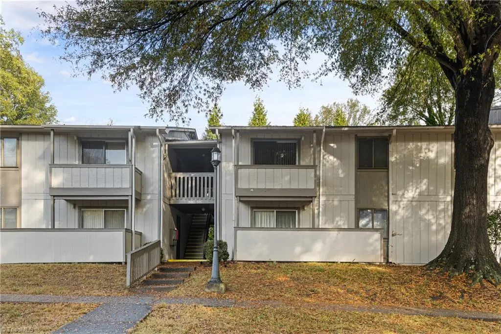 2235 Sunderland Road #97-C, Winston Salem, NC 27103 - Image #1