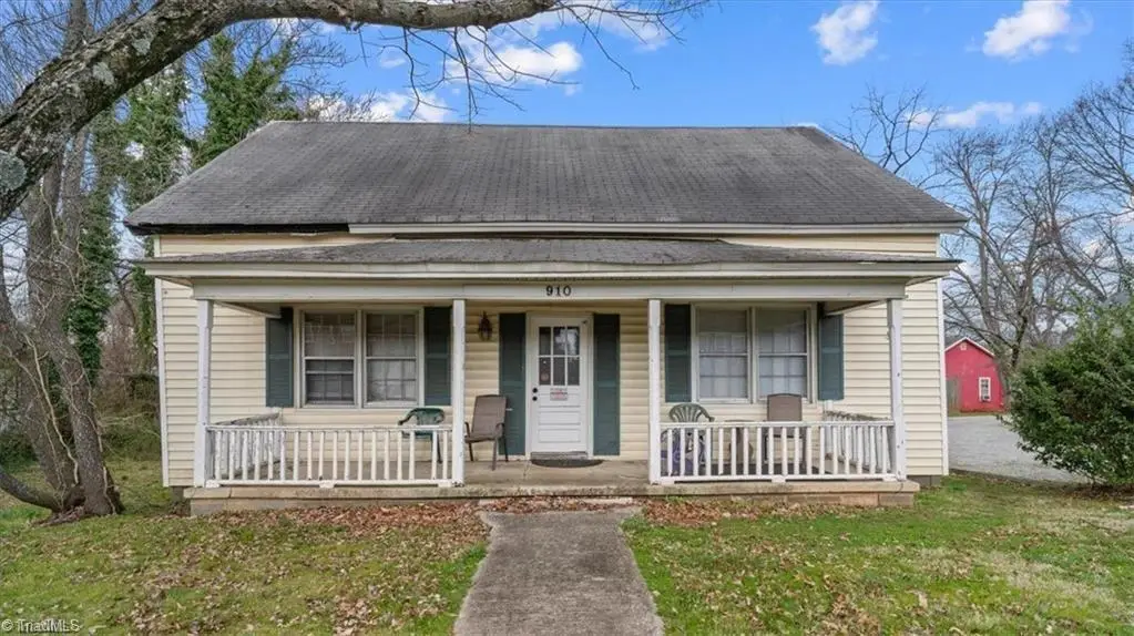 910 Merritt Drive, Greensboro, NC 27407 - Image #1