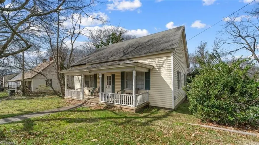 910 Merritt Drive, Greensboro, NC 27407 - Image #2