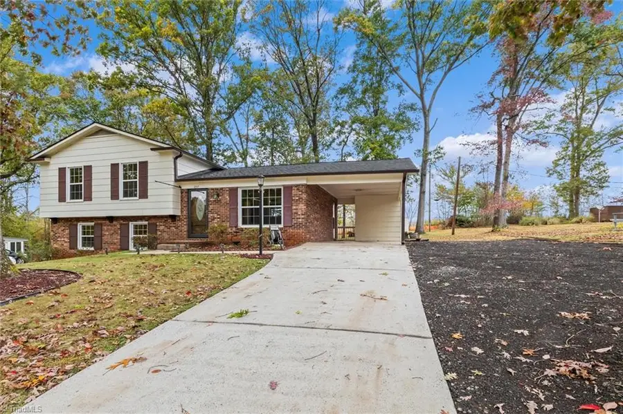 257 Logan Court, King, NC 27021 - Image #3