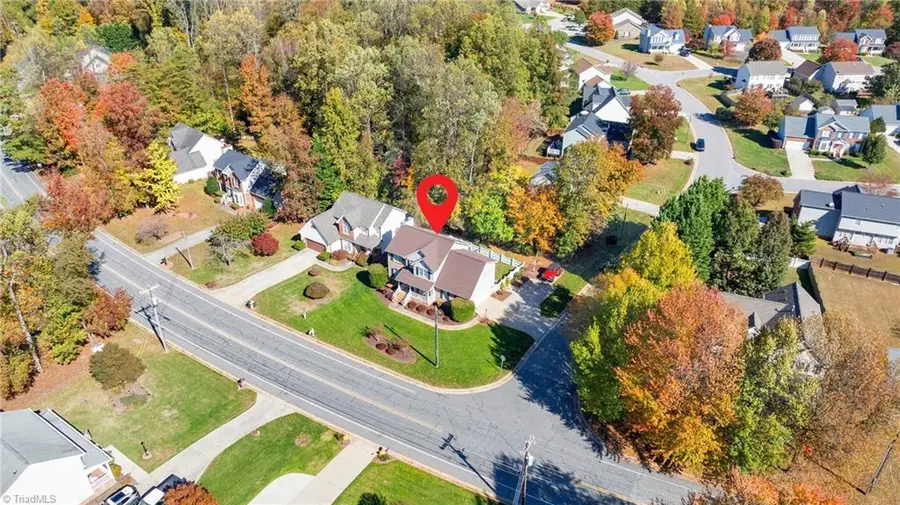 1322 Sherwood Drive, Reidsville, NC 27320 - Image #2