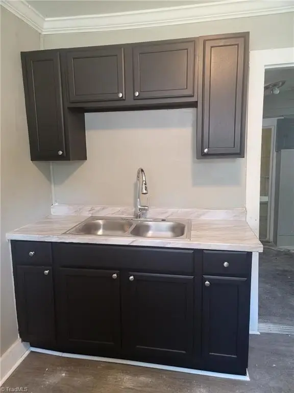 650 Wesley Drive, High Point, NC 27260 - Image #3