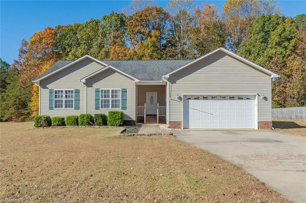 174 Isaiah Court, Lexington, NC 27292 - Image #1