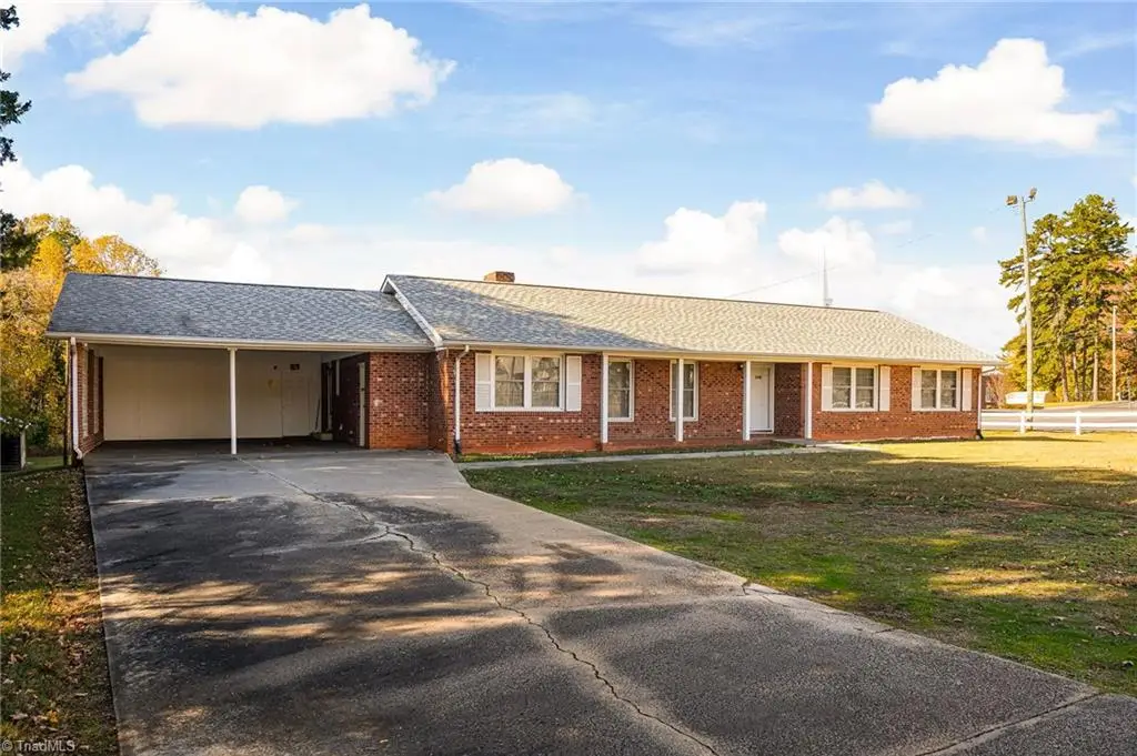 106 Forest Hill Road, Lexington, NC 27295 - Image #1