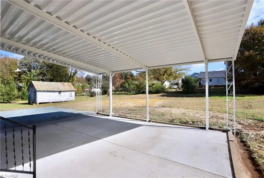 705 Washington Street, Graham, NC 27253 - Image #3