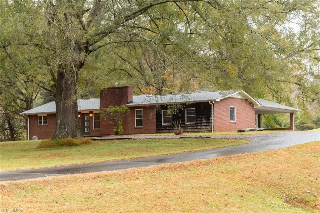 1692 Nc Highway 8 And 89 S, Walnut Cove, NC 27052 - Image #1