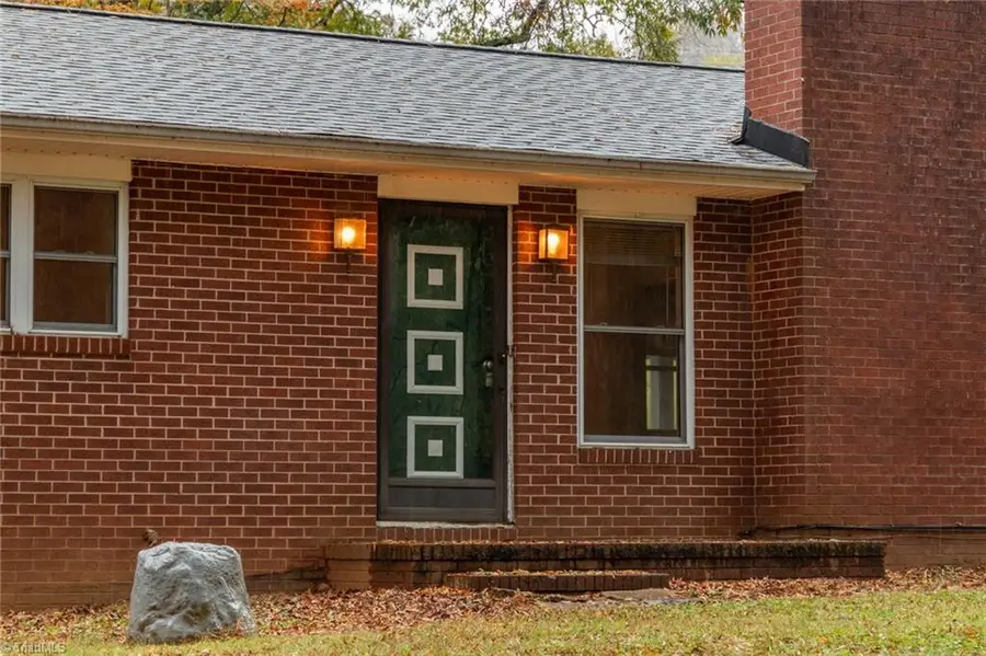 1692 Nc Highway 8 And 89 S, Walnut Cove, NC 27052 - Image #3