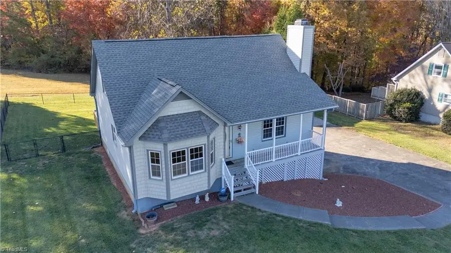 1109 Ridgecliff Drive, Rural Hall, NC 27045 - Image #3