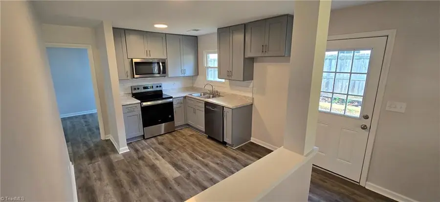 305 Spicewood Drive, Greensboro, NC 27405 - Image #2