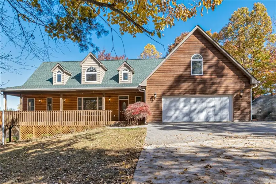 326 Rosebrier Road, Boomer, NC 28606 - Image #2