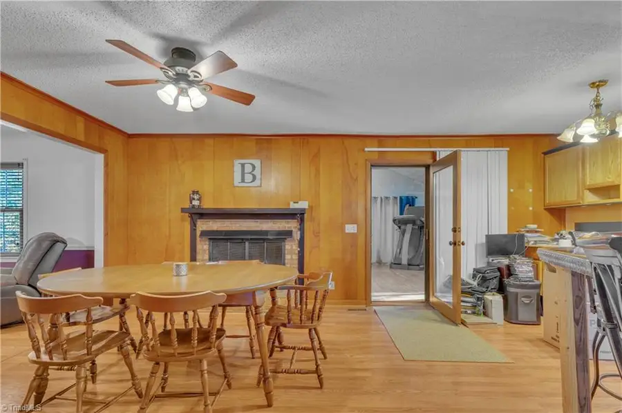 677 Kennedy Country Drive, Asheboro, NC 27205 - Image #3