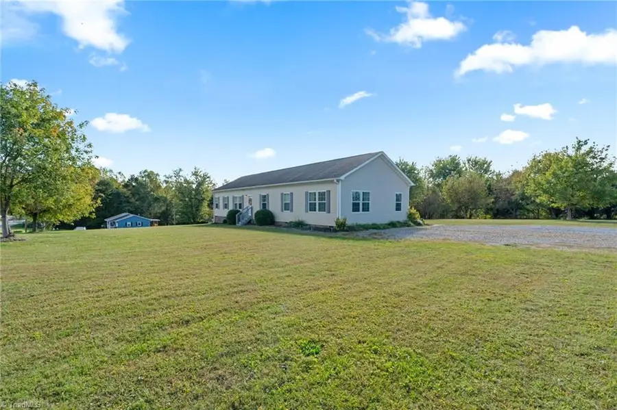2076 Walt Brewer Road, North Wilkesboro, NC 28659 - Image #3