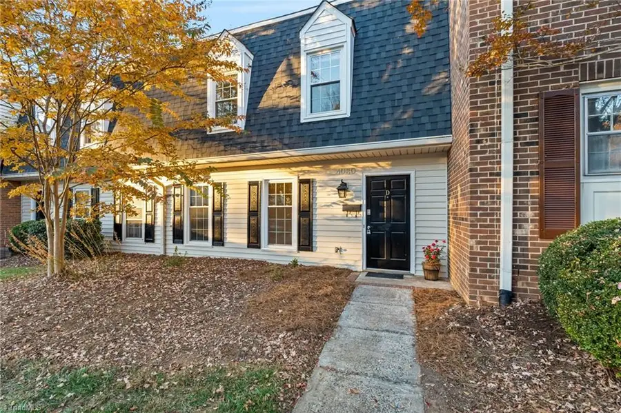 4080 Huntingreen Lane #D, Winston Salem, NC 27106 - Image #2