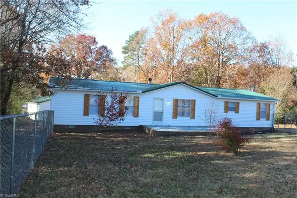 139 Crestwood Circle, Lexington, NC 27295