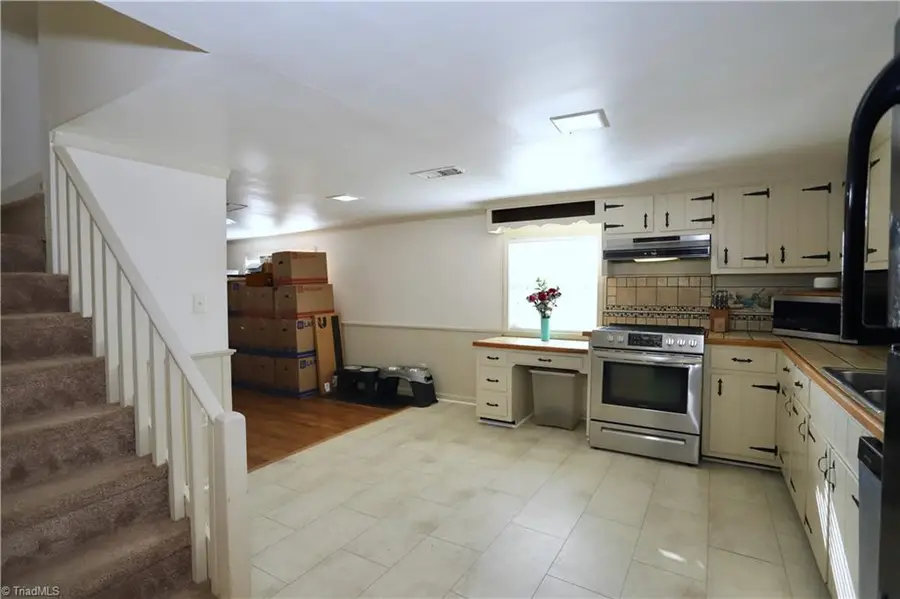 1419 Altamahaw Union Ridge Road, Burlington, NC 27217 - Image #2