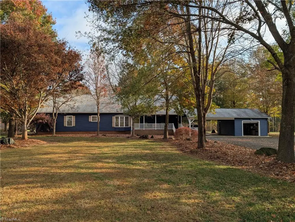 596 Greenbrier Farm Trail, Siler City, NC 27344 - Image #1