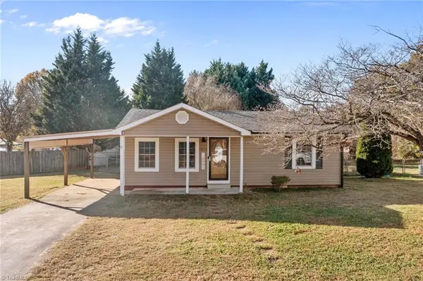 1215 Cleveland Avenue, Burlington, NC 27217