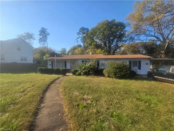 5471 Yadkinville Road, Pfafftown, NC 27040