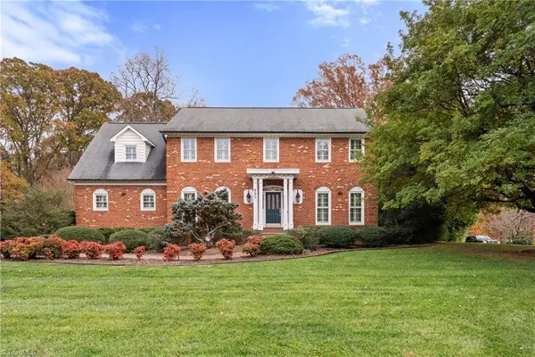 985 Longreen Drive, Kernersville, NC 27284