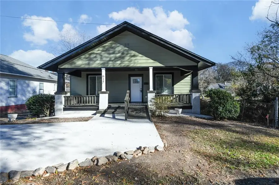 617 Lindsey Street, Reidsville, NC 27320 - Image #2