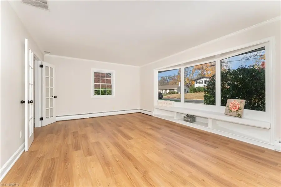 2915 New Hanover Drive, Greensboro, NC 27408 - Image #3