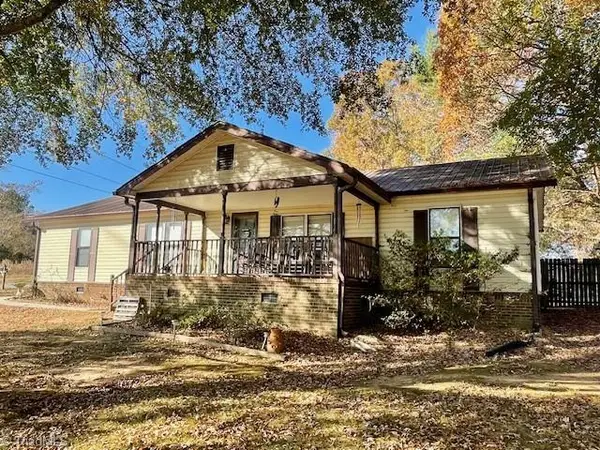 102 Trading Ford Way, Linwood, NC 27299