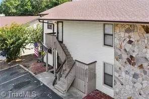 517 Brookside Court, Kernersville, NC 27284