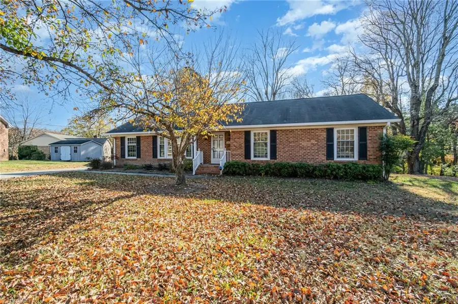 1526 Regency Court, Burlington, NC 27215 - Image #3