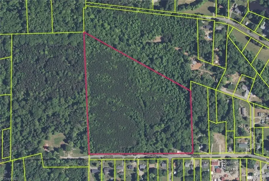 2106 School Street, Winston Salem, NC 27105 - Image #2