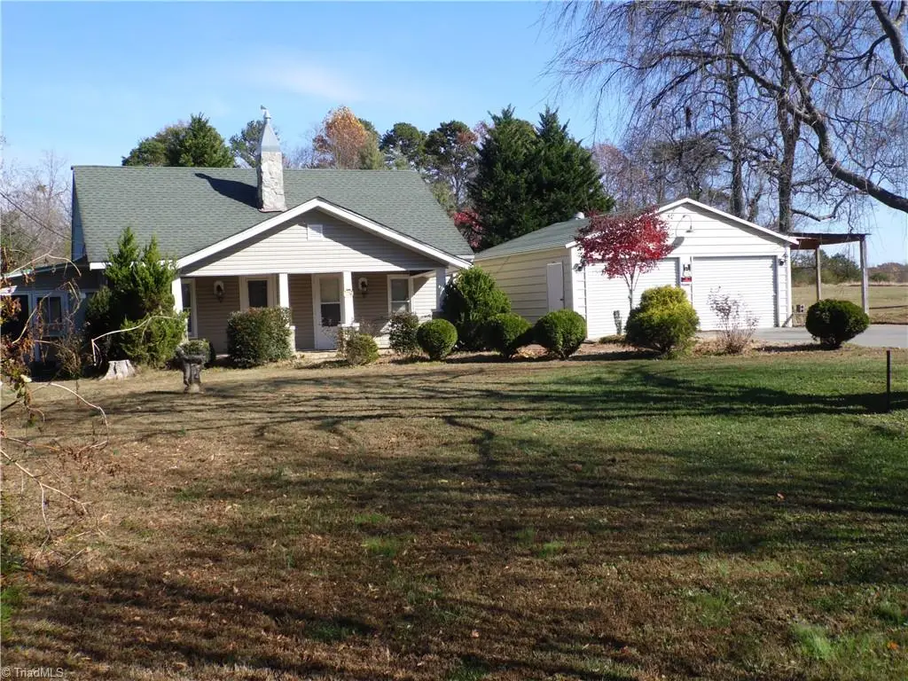 1211 Old Highway 21, State Road, NC 28676 - #1