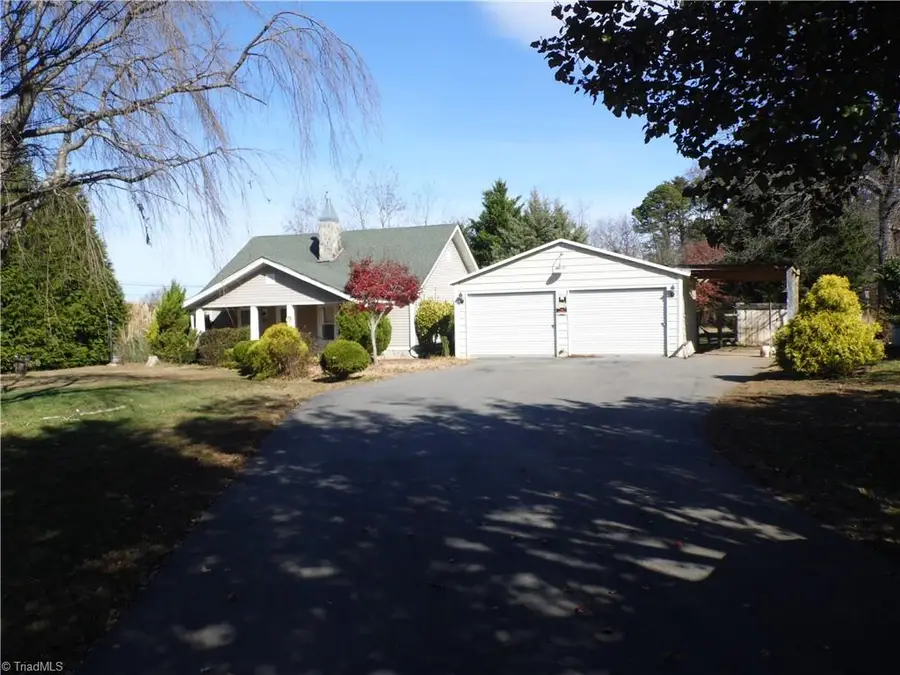 1211 Old Highway 21, State Road, NC 28676 - #3