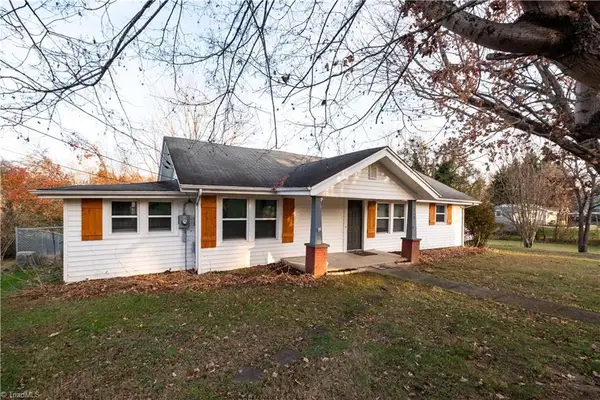 210 Little Arcadia Drive, Elkin, NC 28621