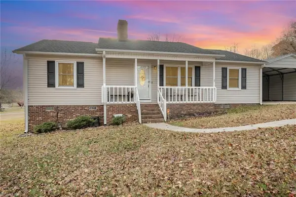 201 Rivermeade Drive, Archdale, NC 27263