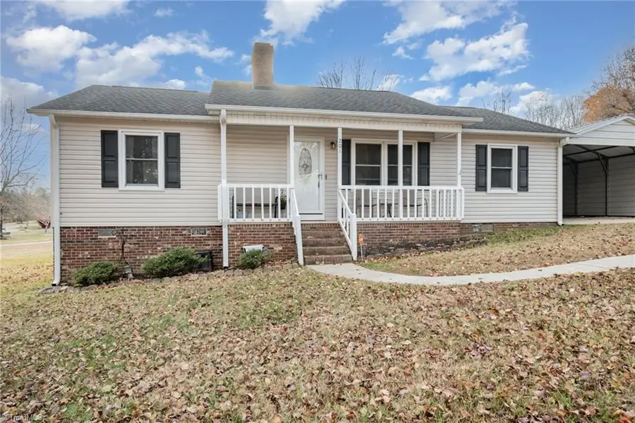 201 Rivermeade Drive, Archdale, NC 27263 - Image #3