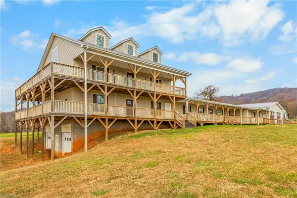 222 Mountain Valley Drive, Traphill, NC 28685