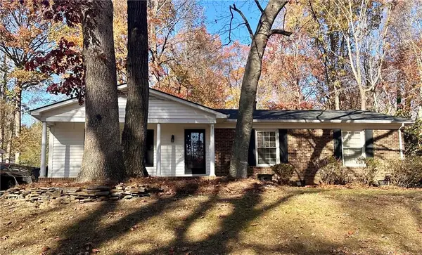 2708 Regents Park Lane, Greensboro, NC 27455