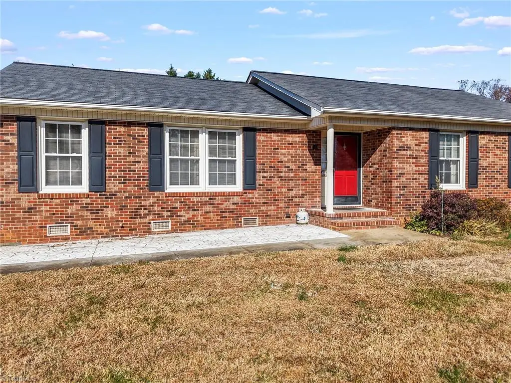 5227 Hicone Road, McLeansville, NC 27301 - Image #1