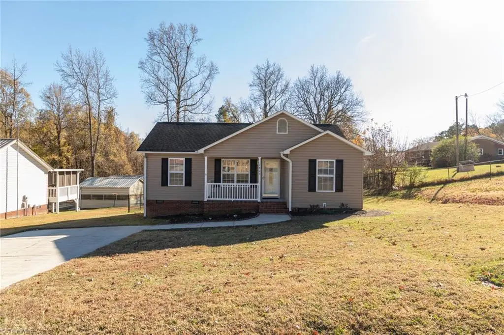 1809 Augusta Drive, Thomasville, NC 27360 - Image #1