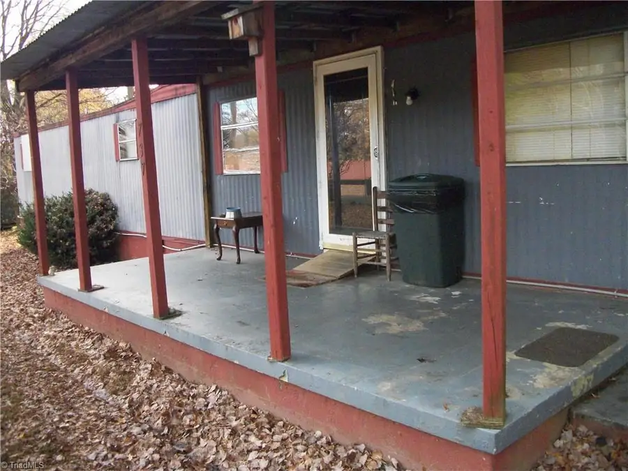 737 Summit Loop, Eden, NC 27288 - Image #2