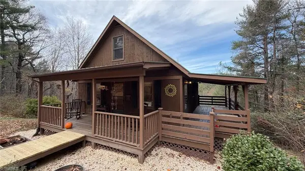 437 Deer Crossing Lane, Lenoir, NC 28645