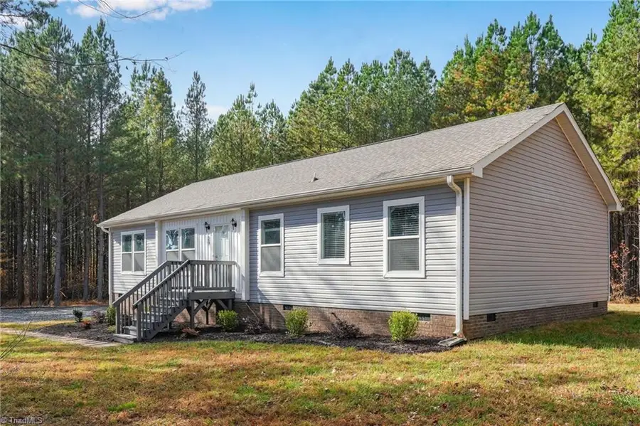 880 Perkinson Road, Ruffin, NC 27326 - Image #2