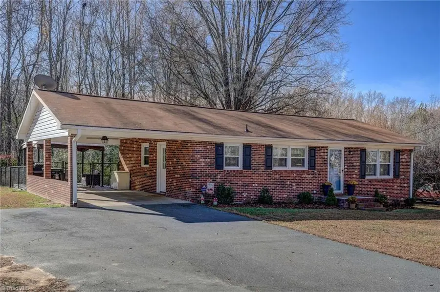 258 Jett Drive, Reidsville, NC 27320 - Image #2