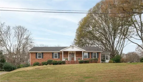 2910 Hope Valley Road, Winston-Salem, NC 27106